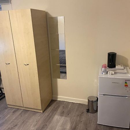 Blackberry Rooms Self-Catering 南安普敦 外观 照片