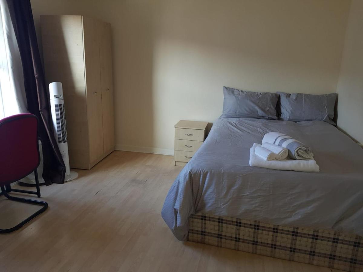 Blackberry Rooms Self-Catering 南安普敦 外观 照片