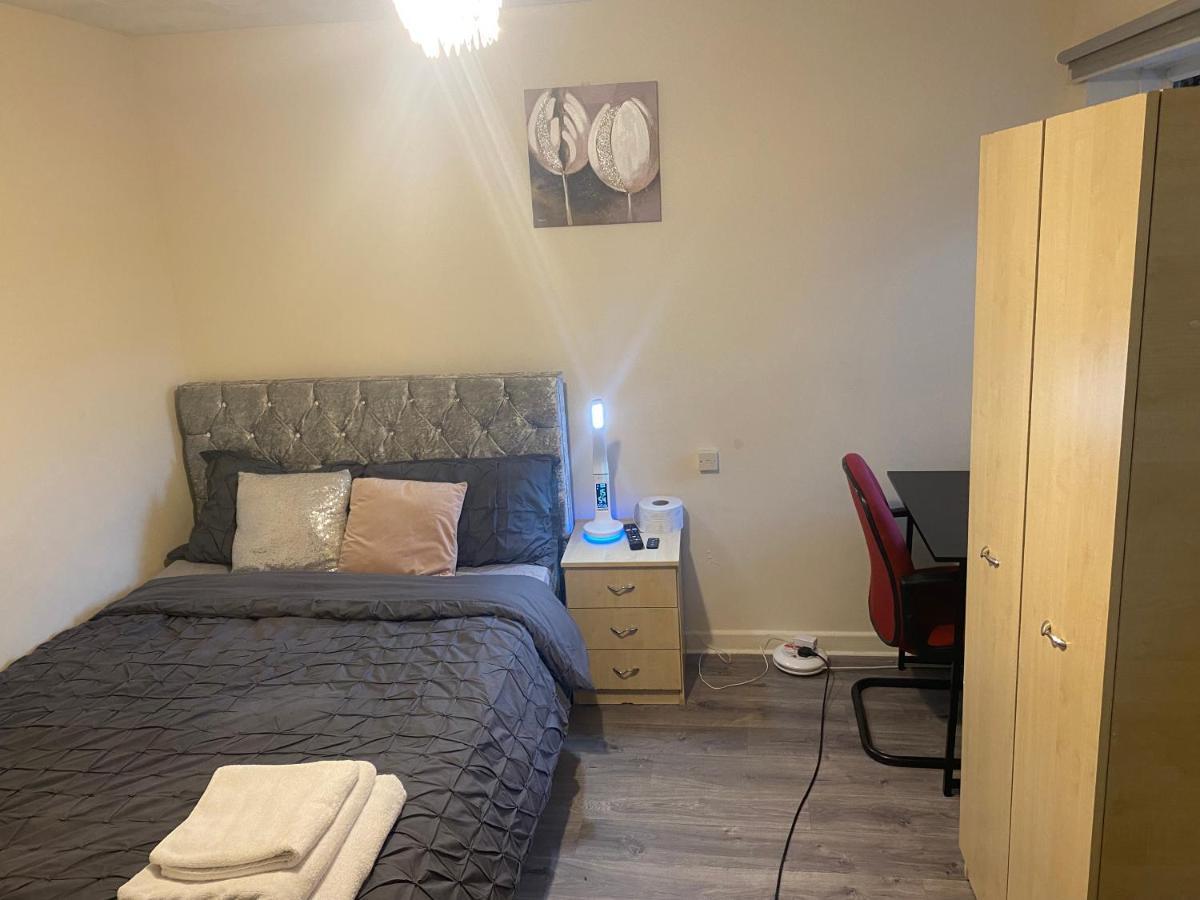 Blackberry Rooms Self-Catering 南安普敦 外观 照片